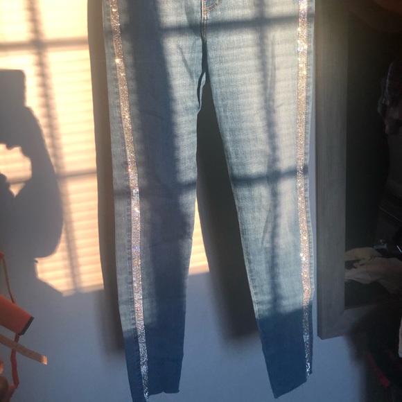 Embellished Jeans✨ - Picture 4 of 4